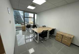 中国香港智能成型切脚机